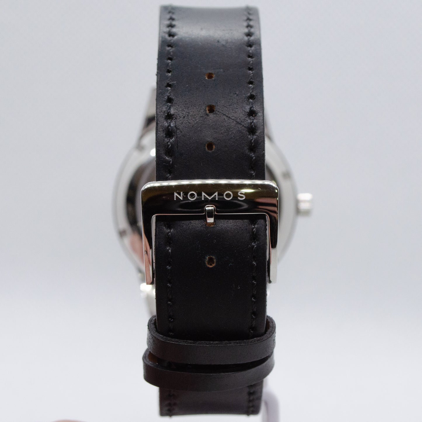 NOMOS Glashütte Club "Onyx"