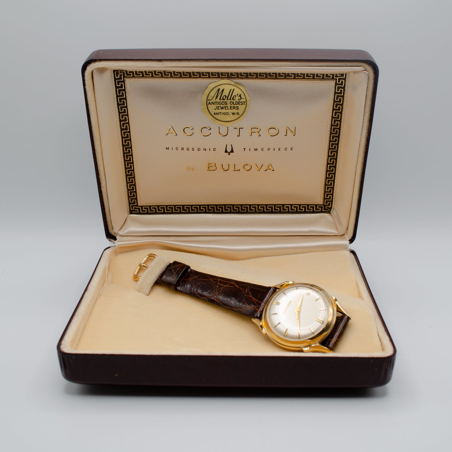 Accutron 556 With Box & Extras