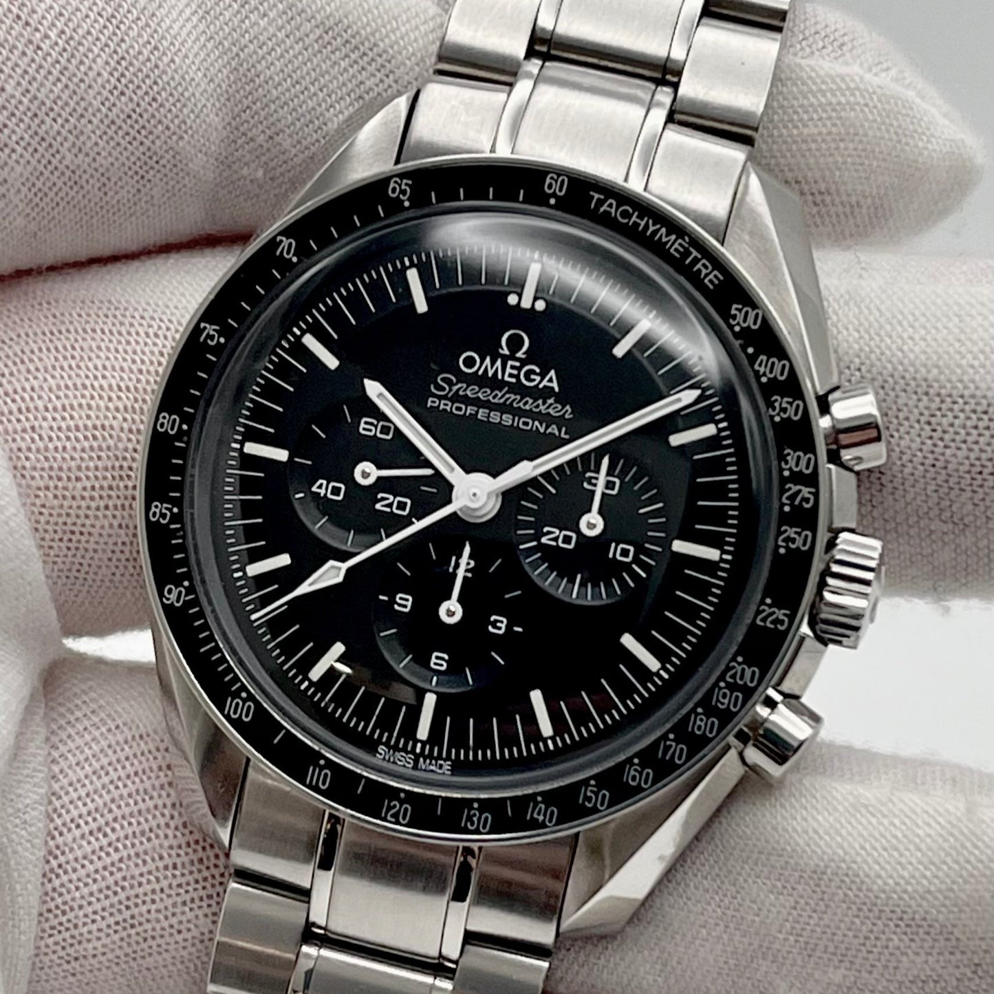 Omega Speedmaster Moonwatch