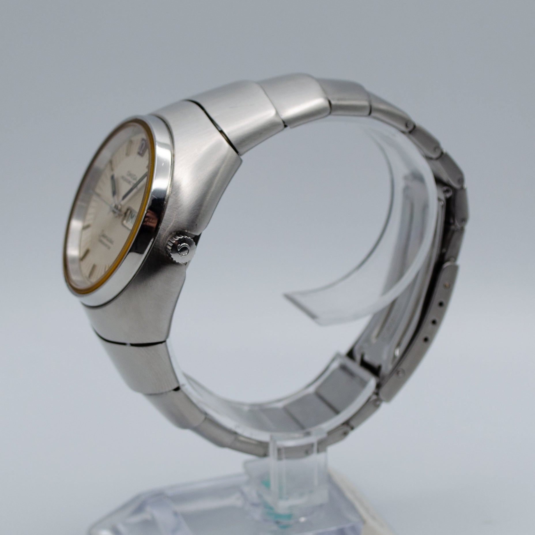Omega Seamaster MegaSonic 720HZ Lobster – Arlington Watch Works
