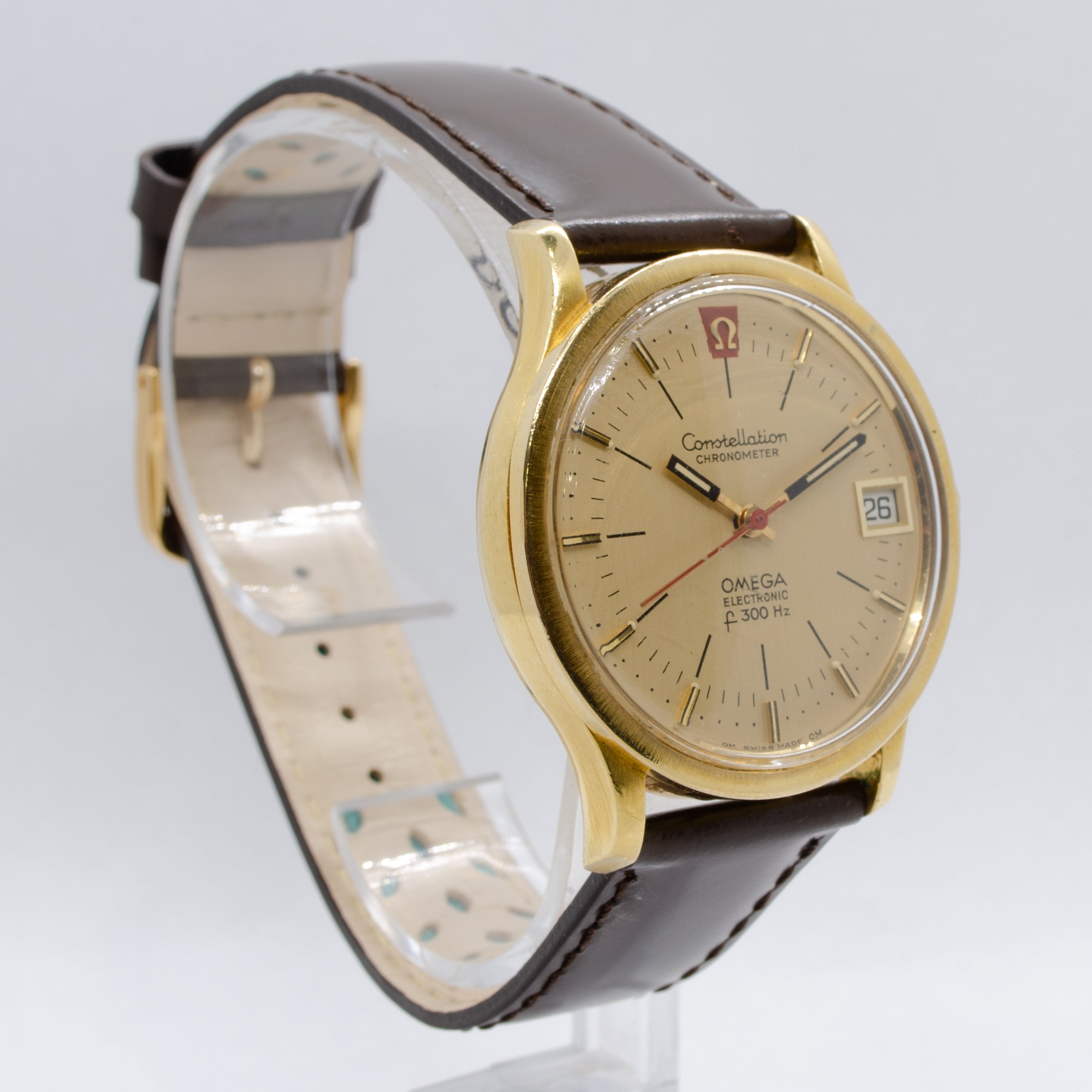 Omega constellation chronometer electronic f300hz watch hotsell