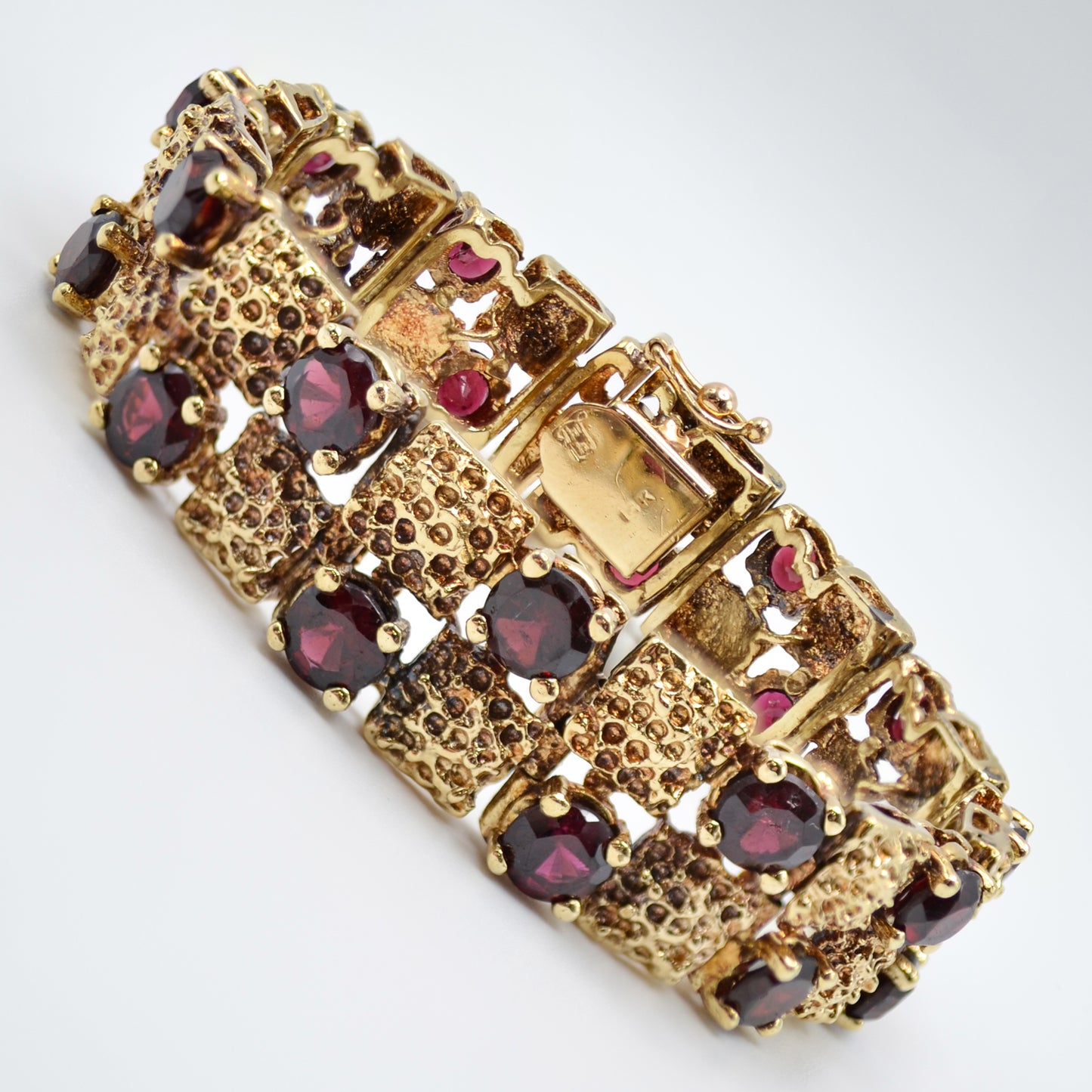 14k Garnet Bracelet