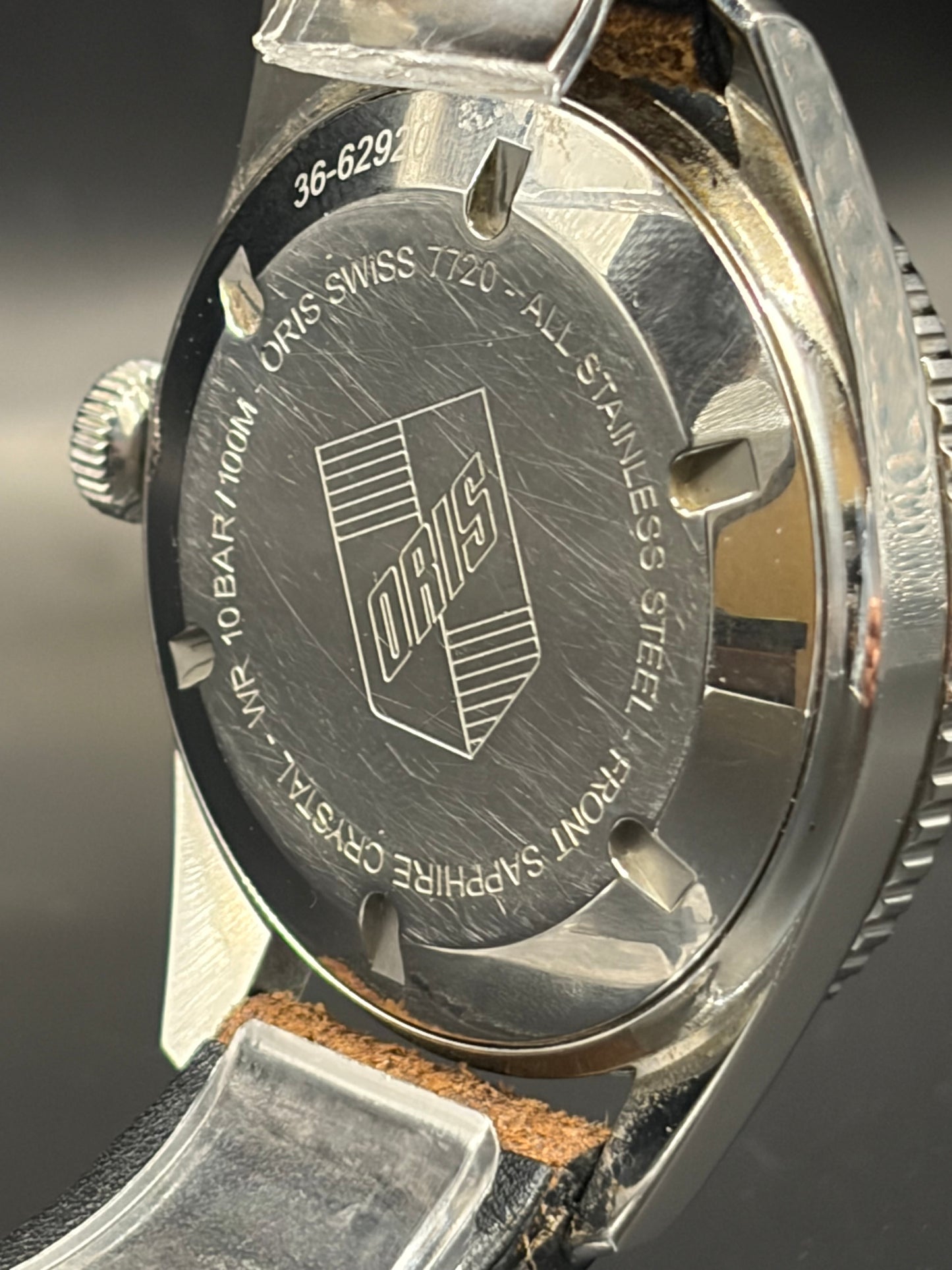 Oris Divers Sixty Five (DEEP BLUE)