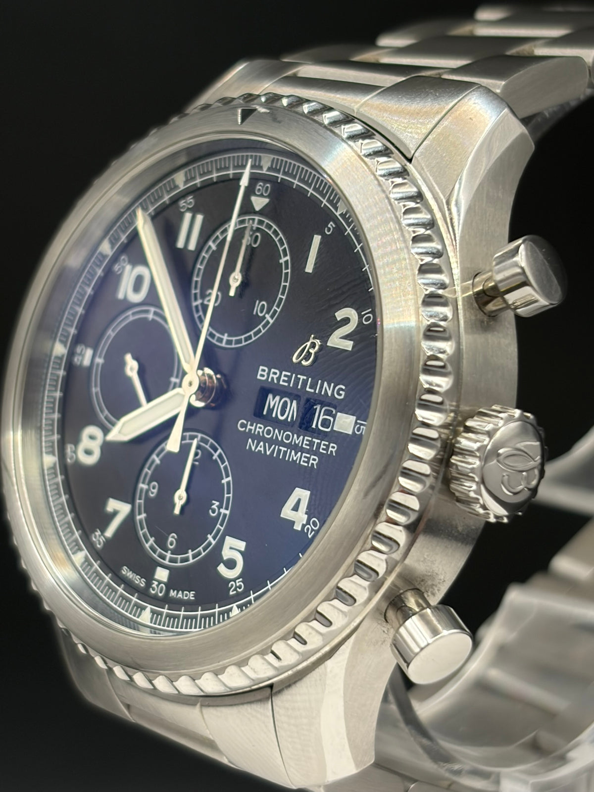 Breitling Navitimer