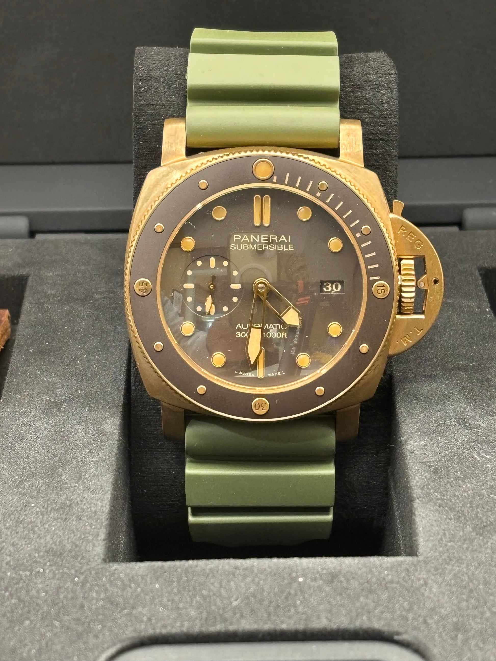 Panerai Submersible Bronzo full set complete on a Green band.