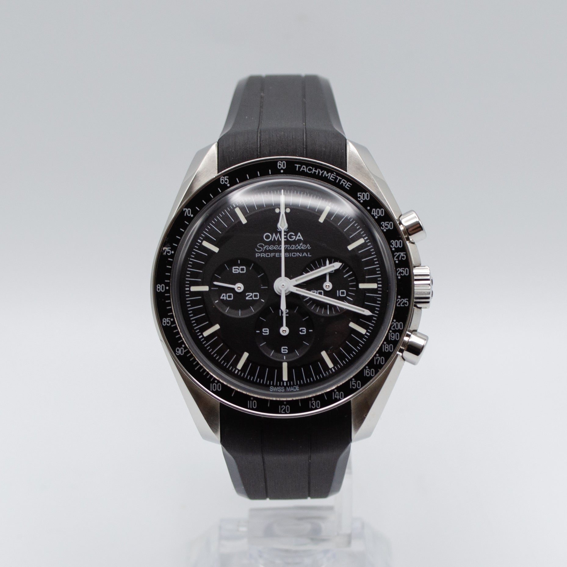 Omega Speedmaster on OEM rubber strap