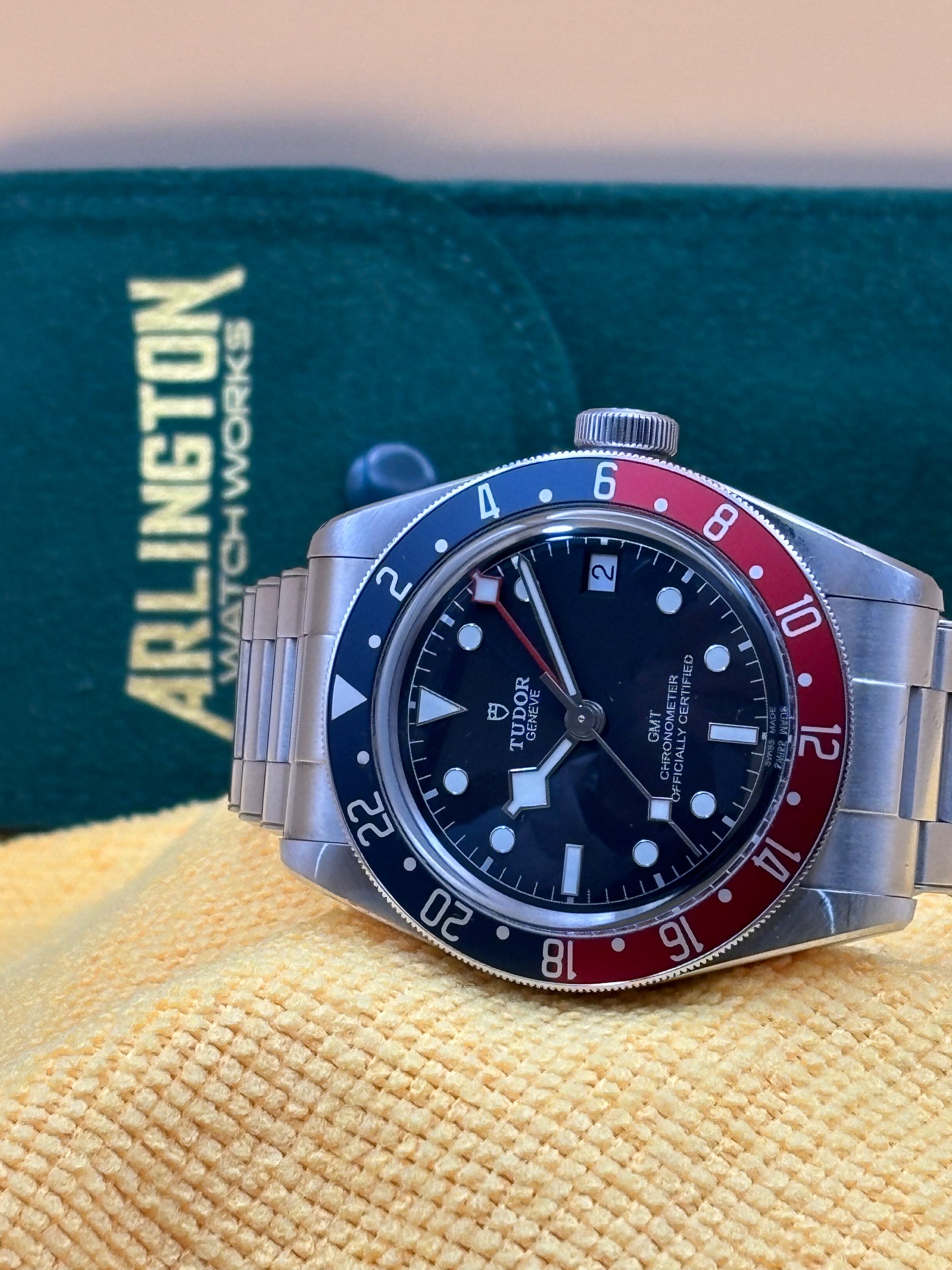 Tudor GMT "PEPSI" wrist watch with an oyster steel bracelet.