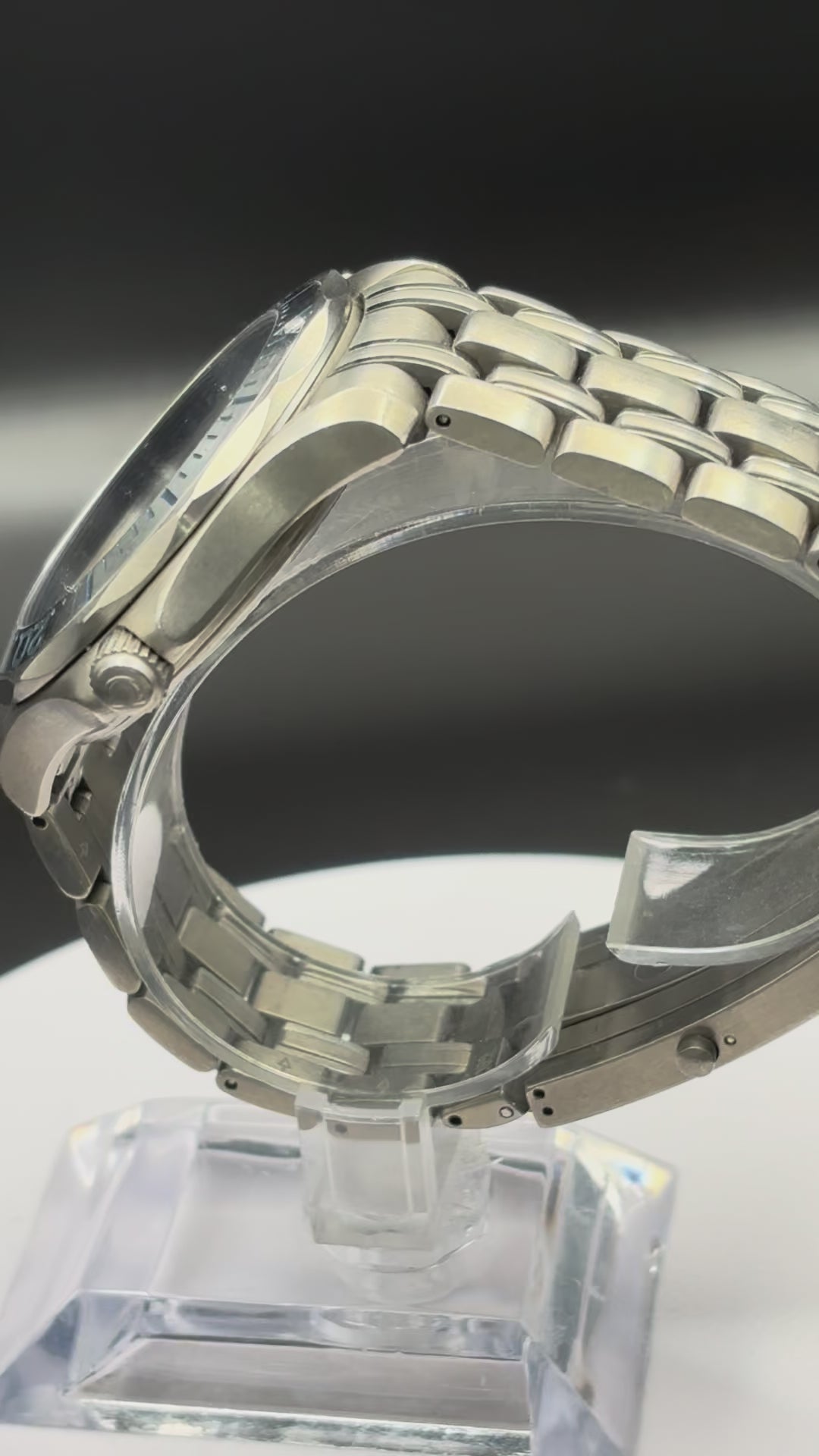 OMEGA SEAMSTER Titanium Case & Bracelet watch.